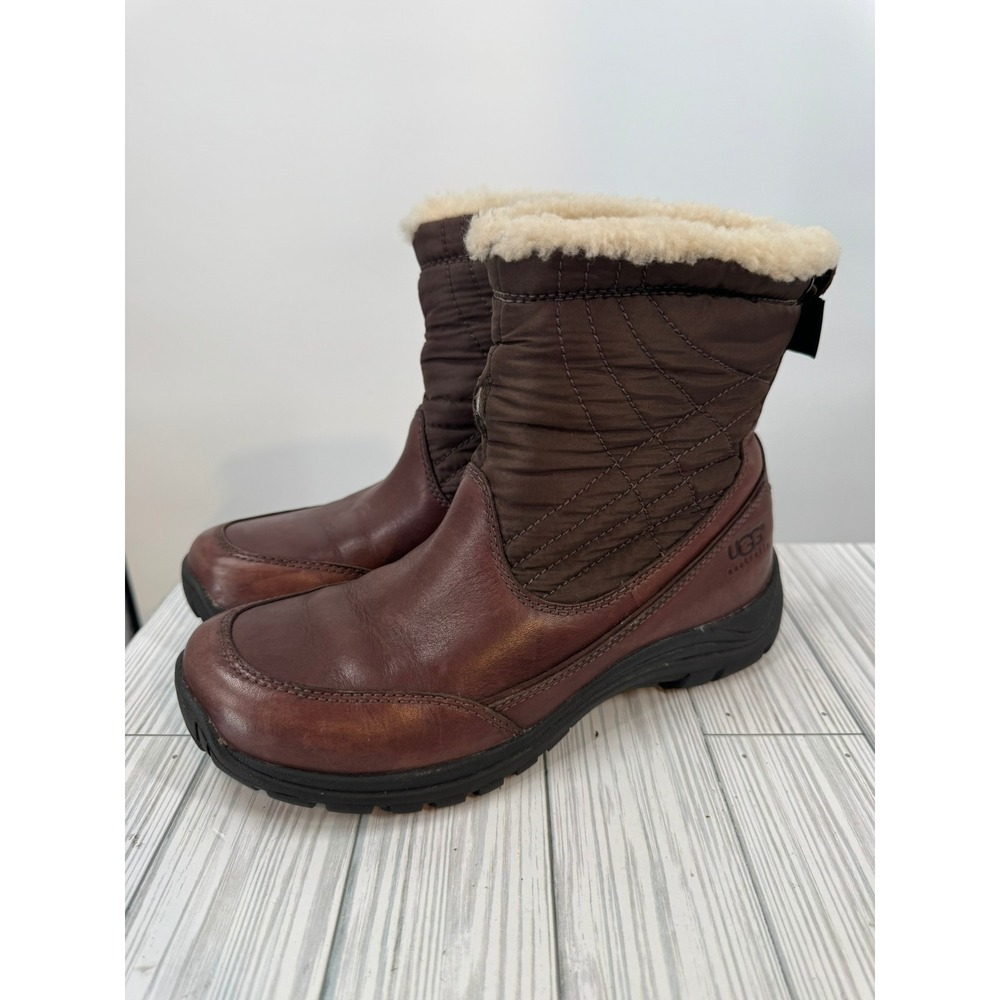 UGG Women's Size 9 Waterproof Boots Stormburst Brown Vibram Shearling Fur Lined - Picture 2 of 15